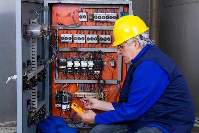 Electrical Technician training session